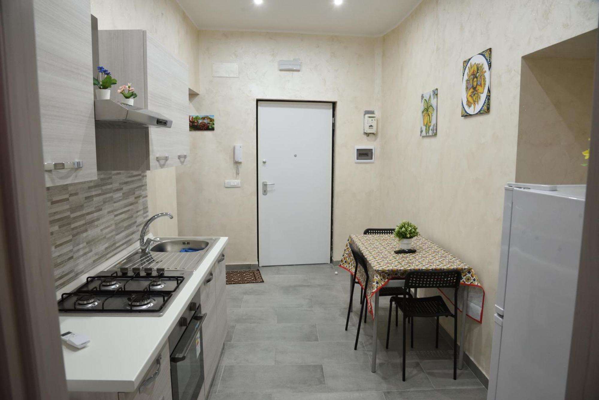 Apartament Family House Katania Zewnętrze zdjęcie